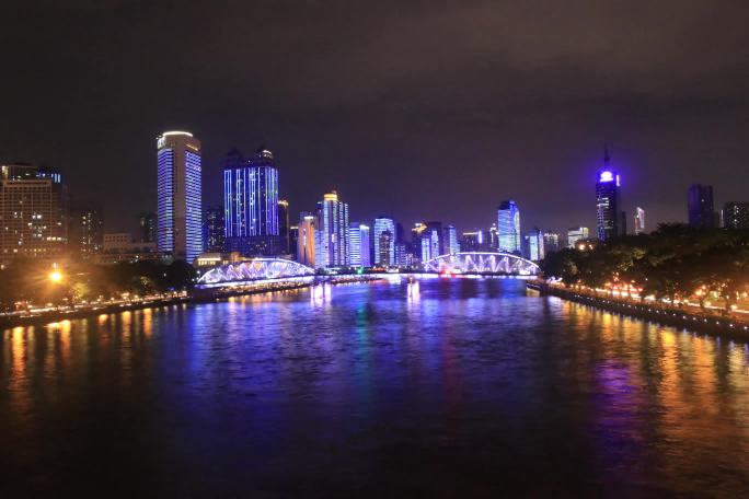 延时拍摄广州夏天夜晚珠江桥两岸美丽夜景