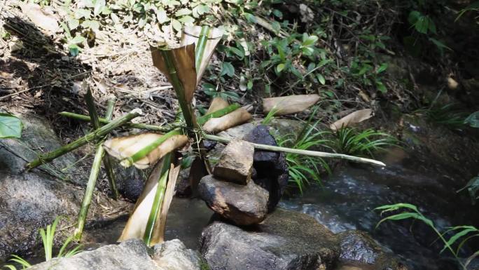 深山小溪水车小河流水