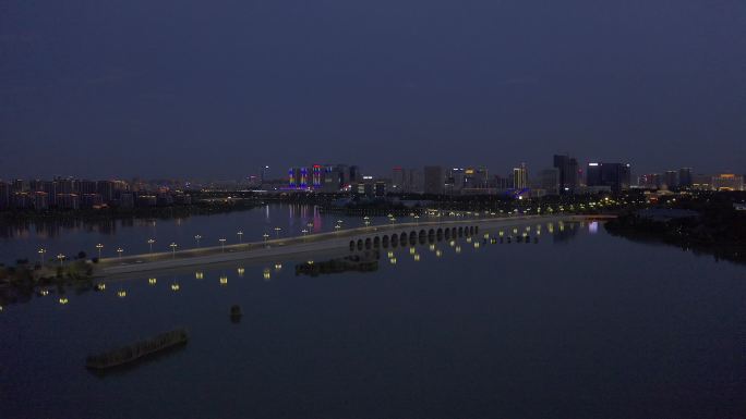 4K-log银川万寿路桥梁夜景航拍