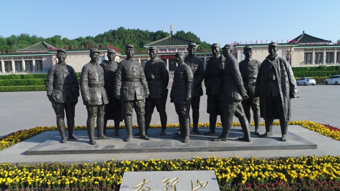 长治武乡八路军纪念馆雕像