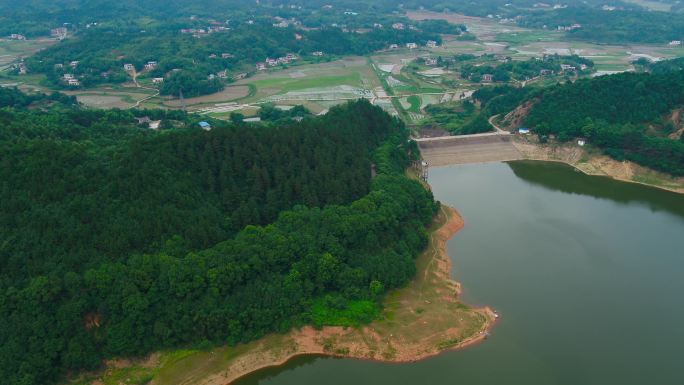 4K航拍湖南湘潭上石坝水库05