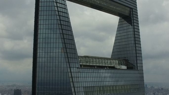 航拍上海环球金融中心