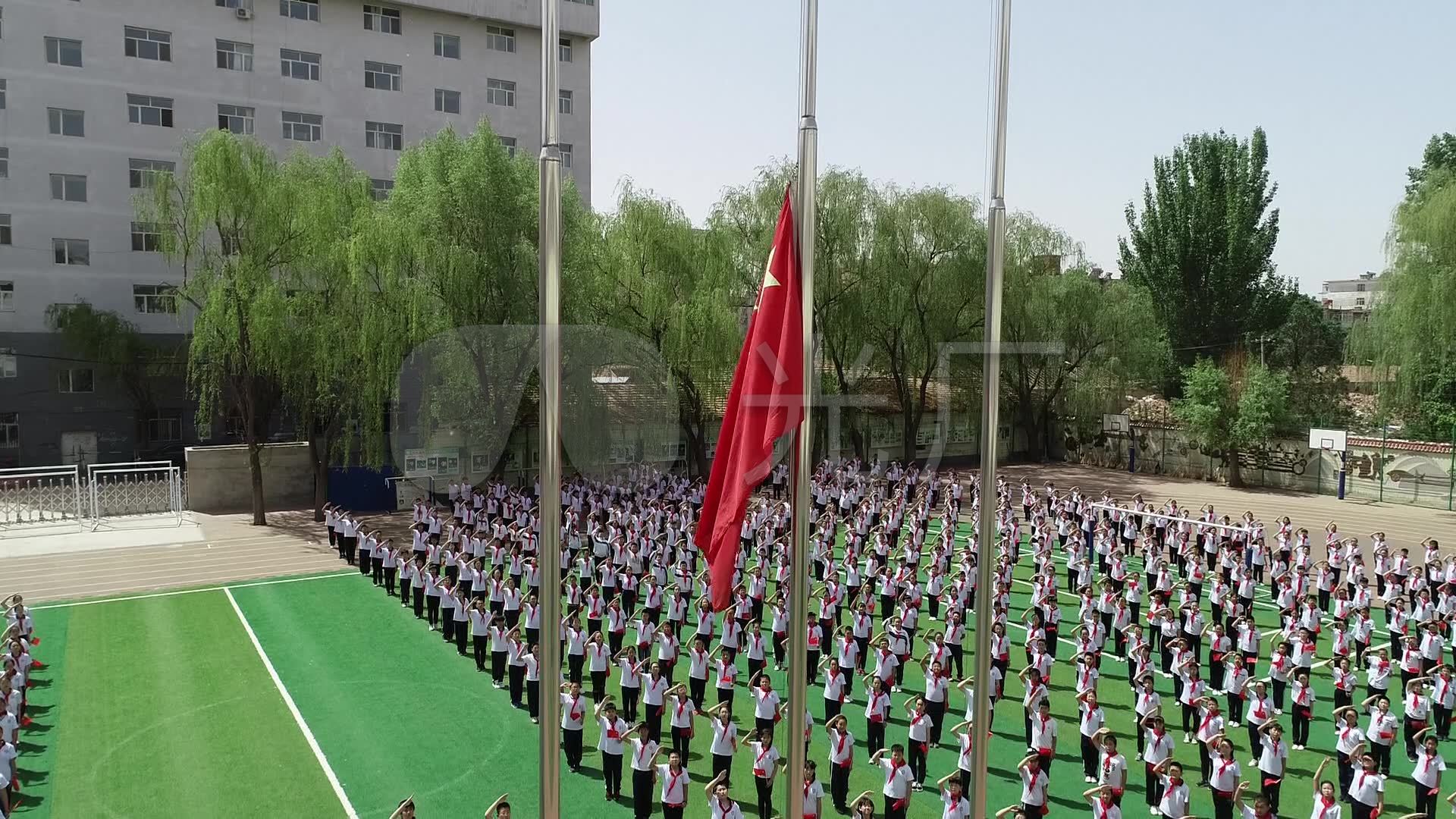 开学第一课 江西新余中小学幼儿园举行升国旗仪式|开学第一课_新浪新闻