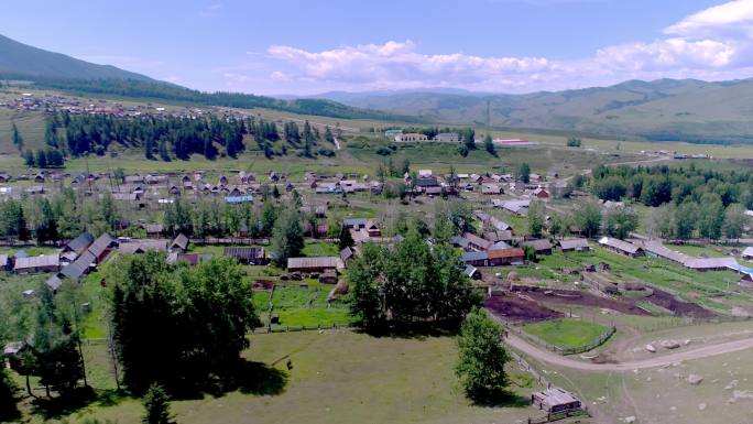 新疆阿勒泰喀纳斯白巴哈村