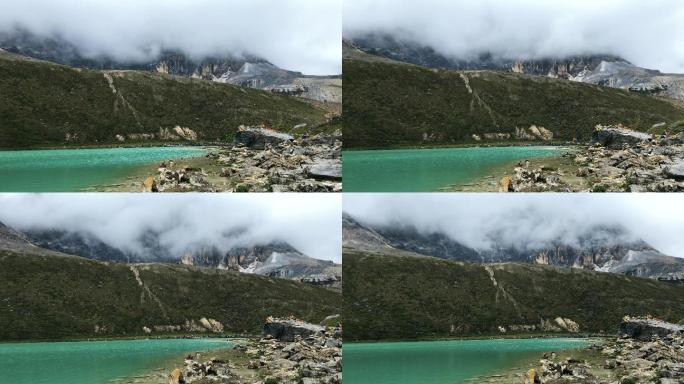 4K高山湖水云雾延时