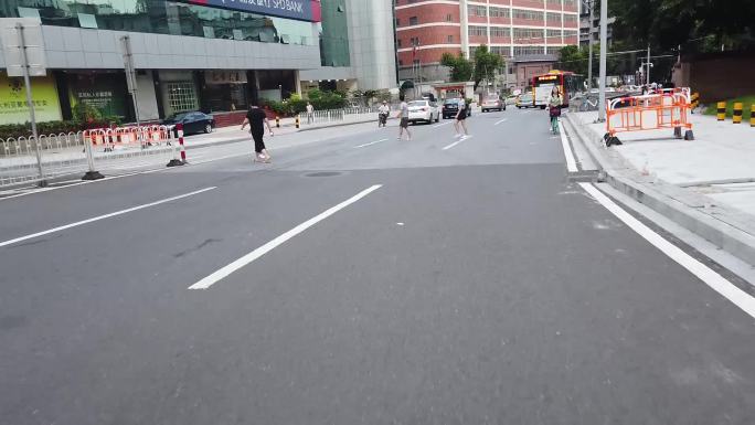 实拍夏天骑行穿梭在广州的大街小巷