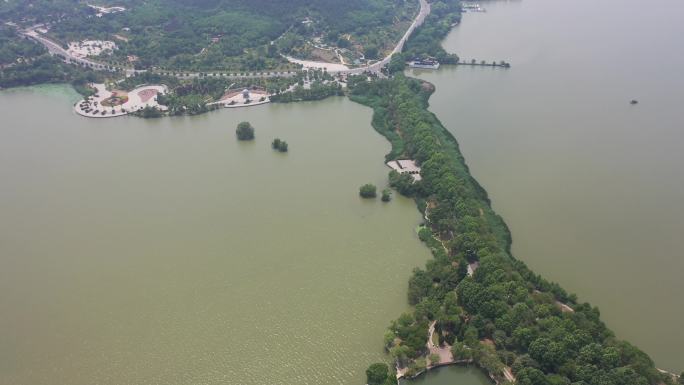 航拍徐州云龙湖湖中路