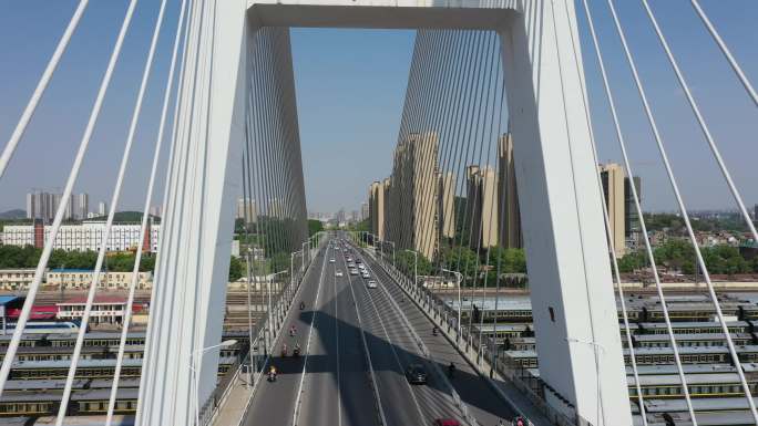 航拍徐州市和平路和平大桥