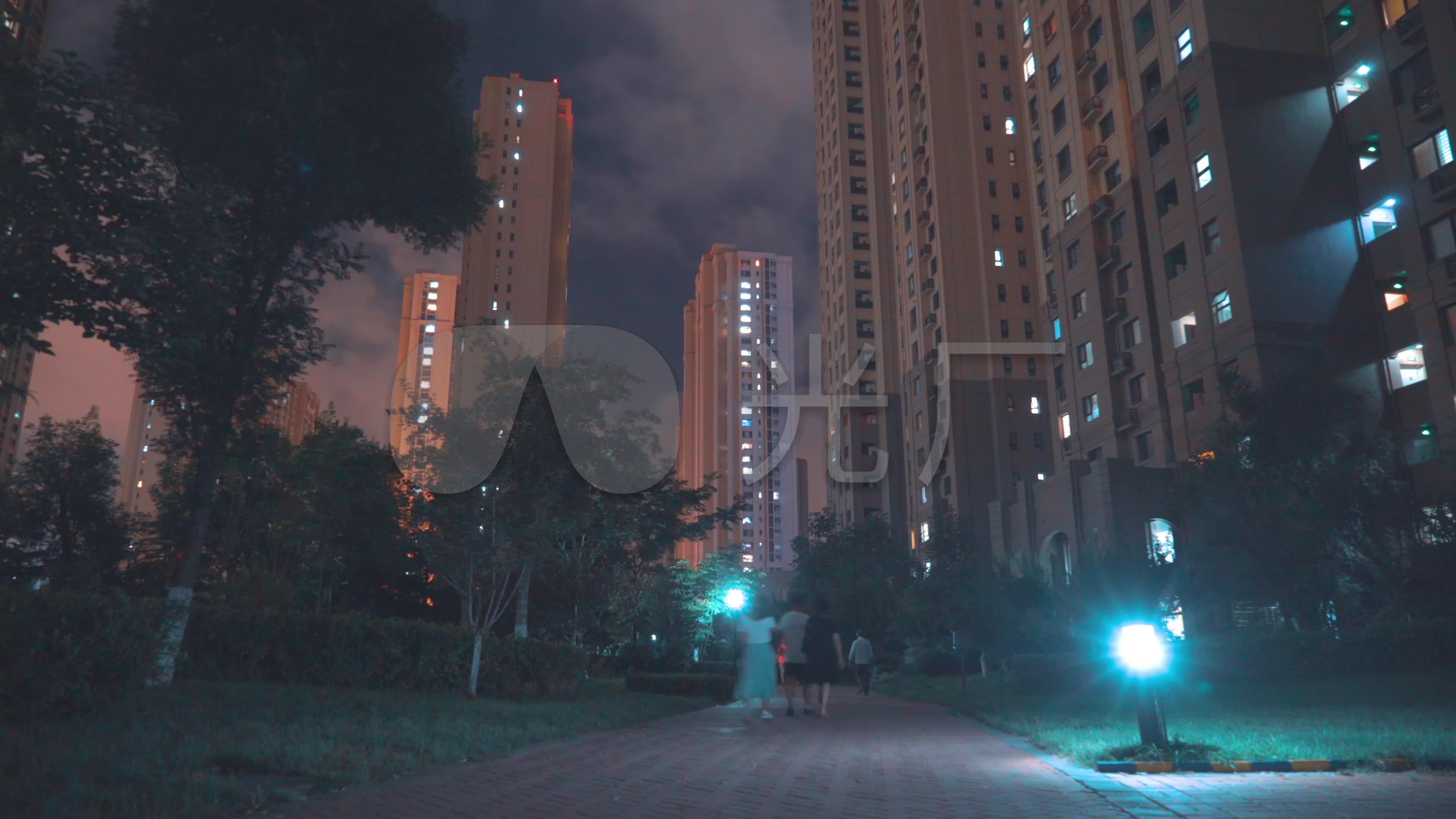 【街灯(夜拍)摄影图片】广州市天源路边风光摄影_爱摄影的益力多_太平洋电脑网摄影部落