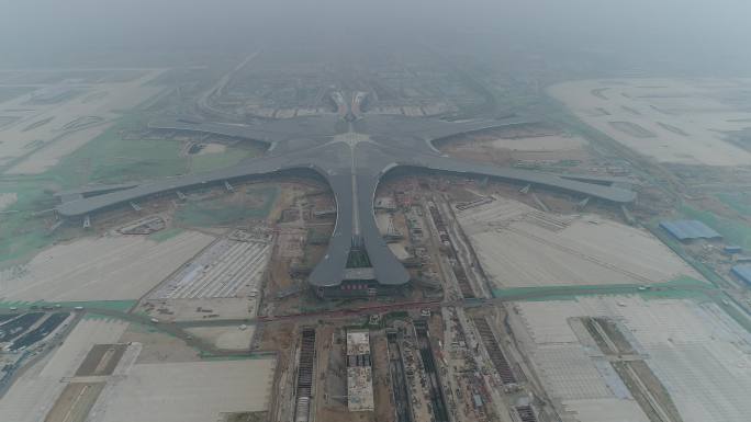 航拍北京大兴建设中新机场