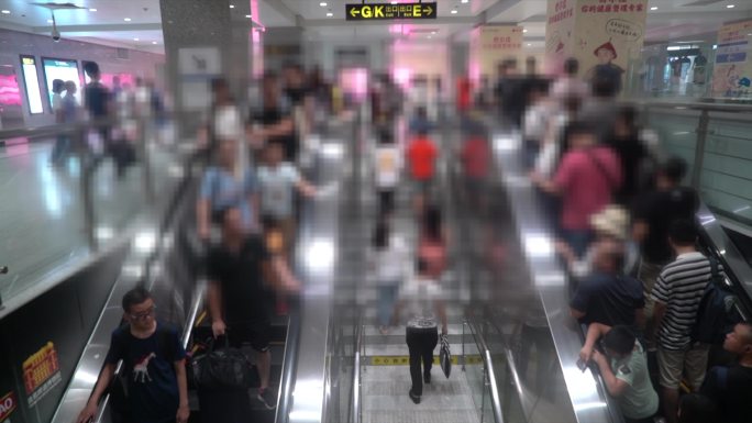4K青岛地铁人群电梯地铁上班人流交通高峰