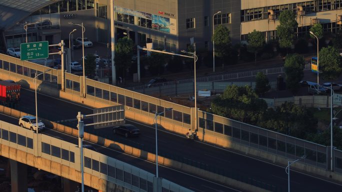 城市清晨阳光高架桥车流一组