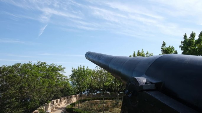烟台东炮台的近代大炮