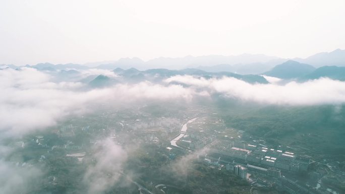 4K航拍云海风景素材群山环绕