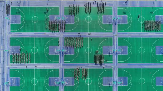 4K航拍大学新生军训02