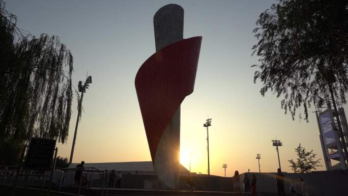 北京奥运火炬雕塑