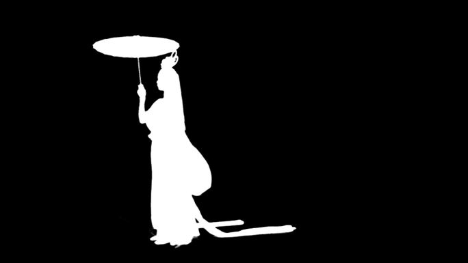 古代美女拿着伞向前走（透明通道）