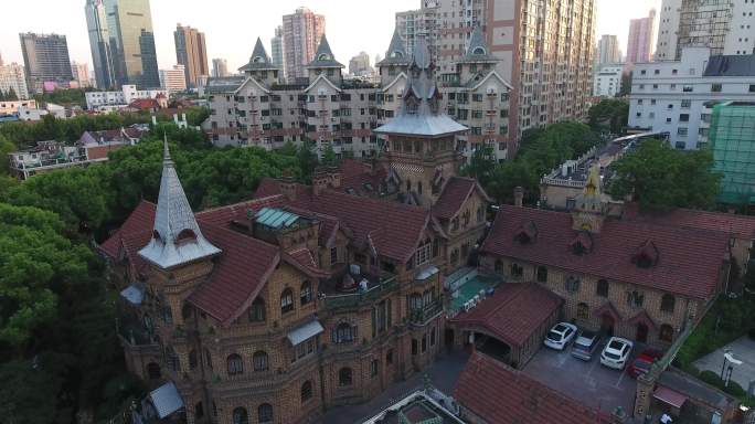4K原素材-航拍上海马勒别墅童话城堡