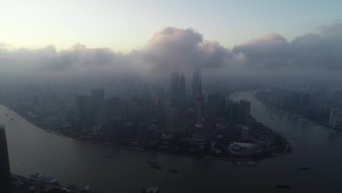4K原素材-云雾中的上海城市全景