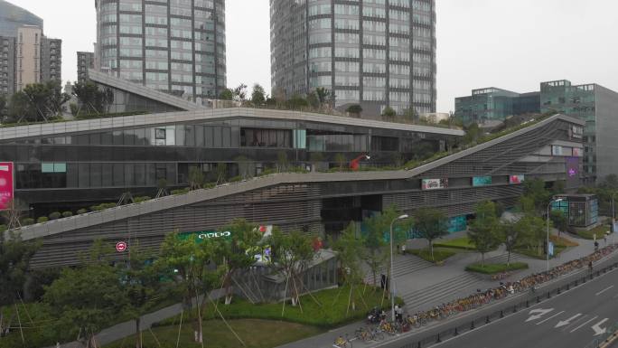 4K原素材-航拍上海徐汇绿地缤纷城商圈