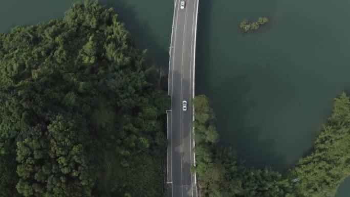 中山水库延时公路追车