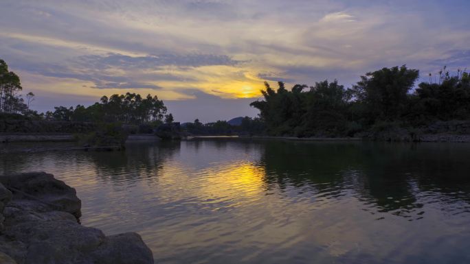 河流风景夕阳西下