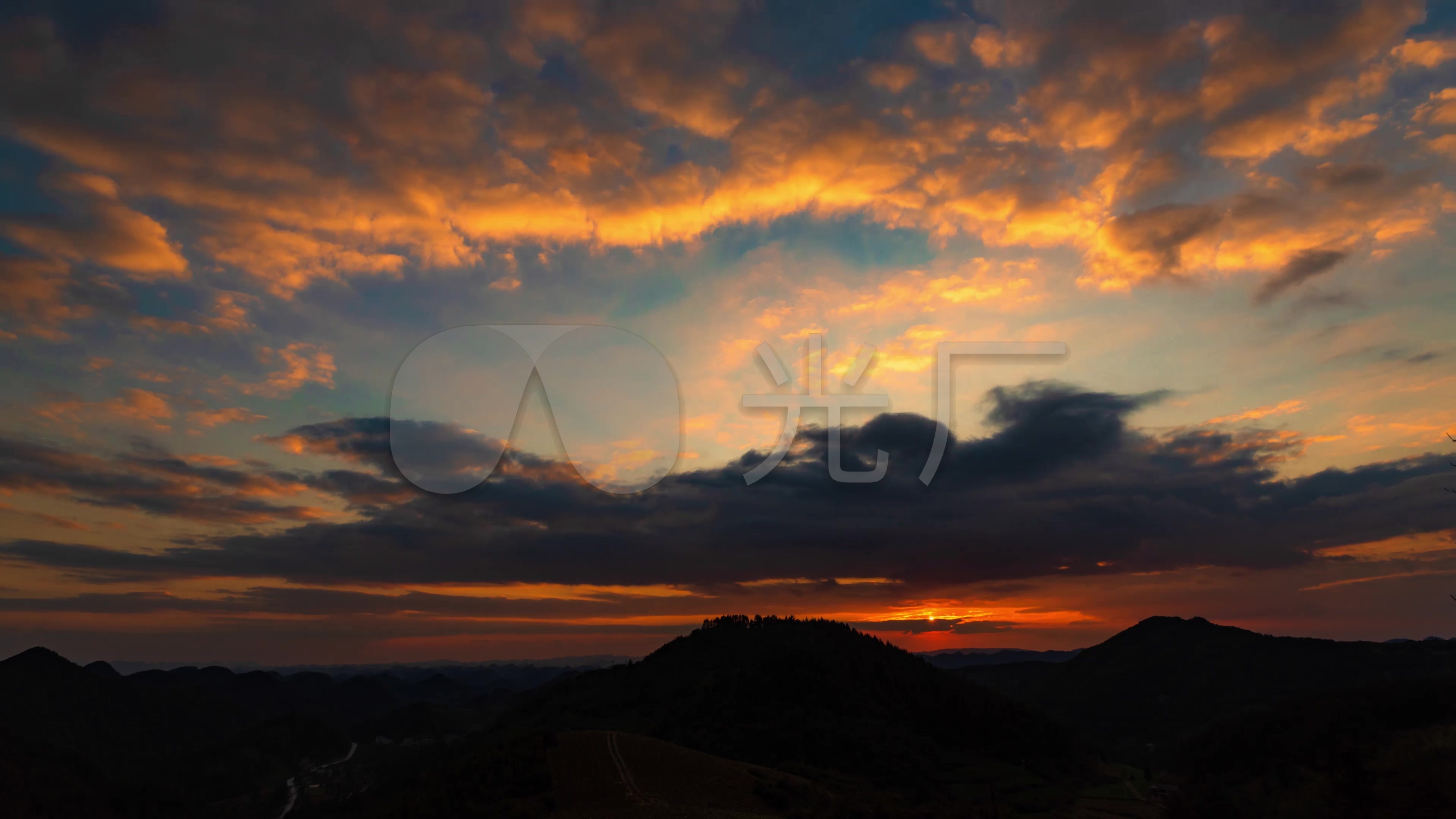 4K夕阳黄昏过度太阳下山唯美山脉晚霞日出_3840X2160_高清视频素材下载(编号:3926729)_实拍视频_VJ师网 www.vjshi.com