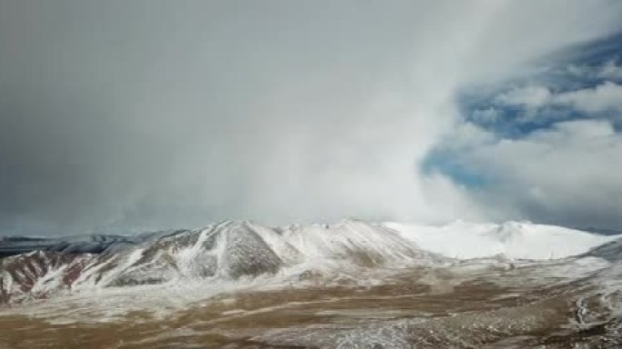 唐古拉山顶500米上空360度全景航拍