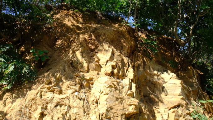 水土流失山体滑坡山坡治理水土保持