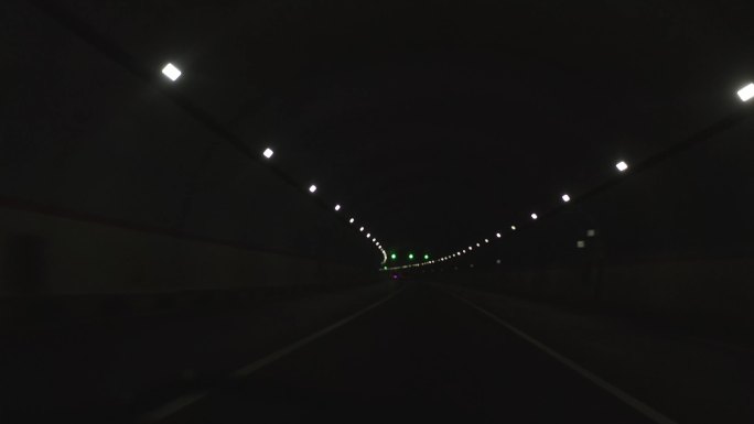 4K高速公路开车过隧道