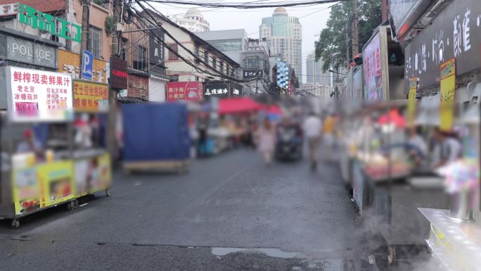 步行街小吃街南宁中山街摊贩小吃摊摆摊