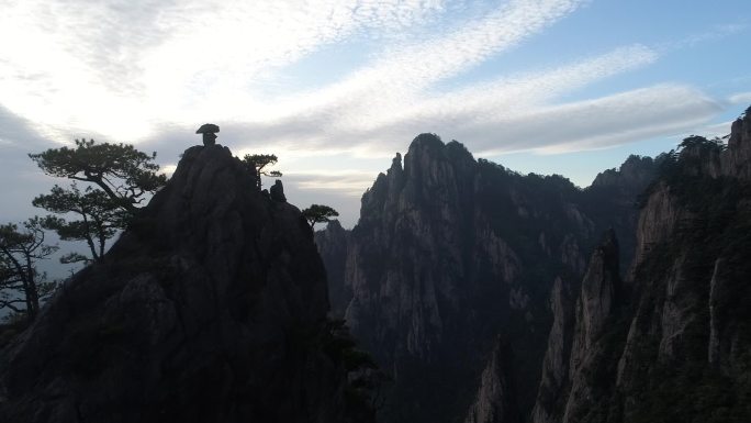 航拍安徽黄山西海大峡谷