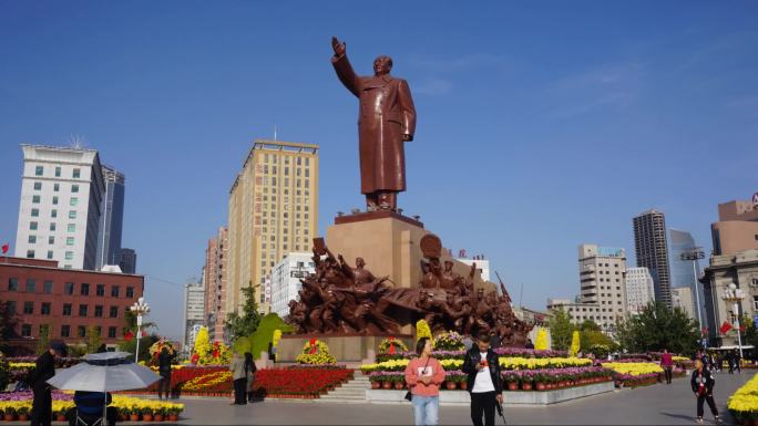 沈阳中山广场毛主席塑像延时摄影