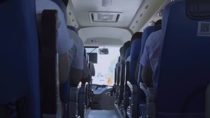 【原创】4K·乘坐大巴车