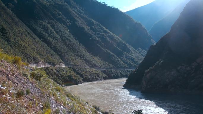 江河延时视频滇藏怒江大峡谷然乌湖自然风光