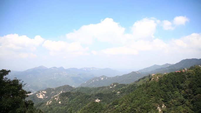 原创：延时蓝天白云山脉好空气