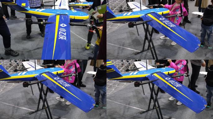 工业设计展上的固定翼无人机展厅