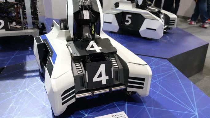 工业大会展出的智能工业机器人特种机器人