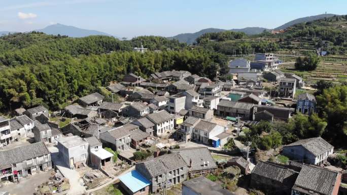 偏远小山村航拍