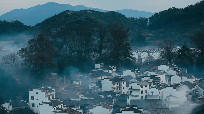 婺源山村深秋晨雾炊烟意境05