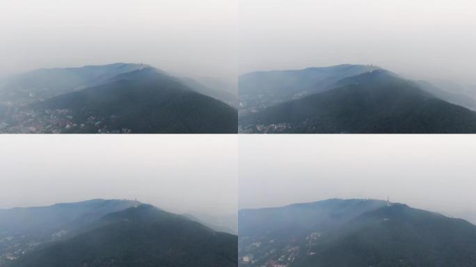 雾中的岳麓山航拍4K