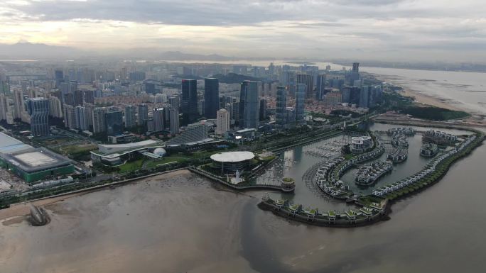 福建厦门海边城市全景航拍