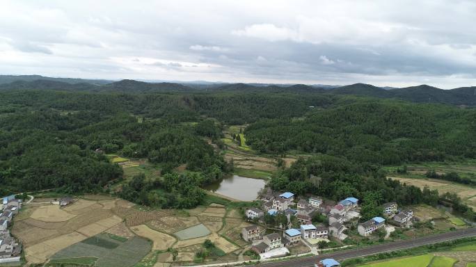 丘陵山丘村落高清实拍视频素材4K