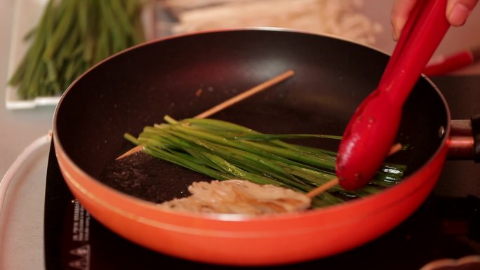 烤肉烤金针菇烤韭菜烤蔬菜延边烧烤