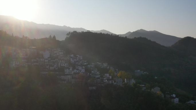 4K原素材-航拍日光映照下的群山和村庄