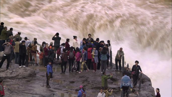 雄浑黄河壶口霸气航拍震撼画面