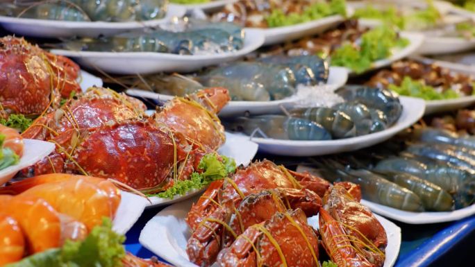 海鲜螃蟹基围虾螺丝美食