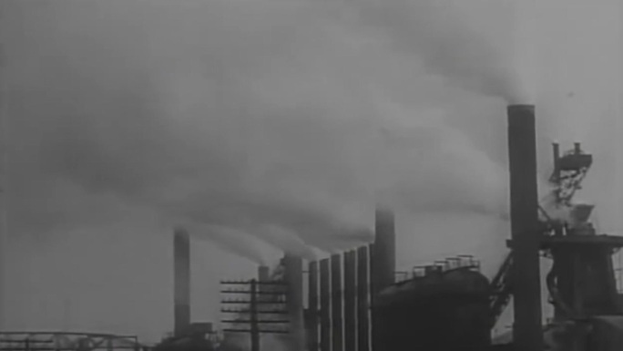 40年代工业工厂钢铁厂废气污染
