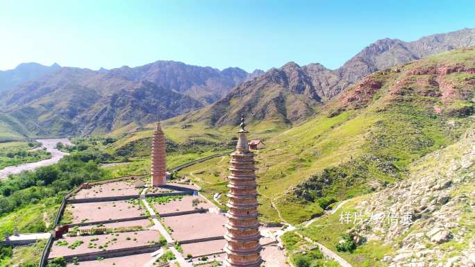 贺兰山拜寺口双塔