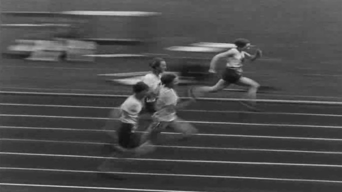 30年代体育运动女子赛跑比赛
